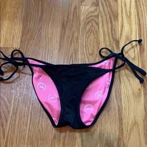 Bikini bottoms in Black from VS